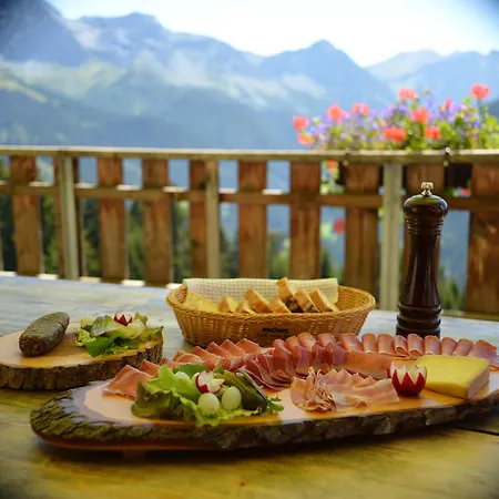 Berggasthaus Pirigen *